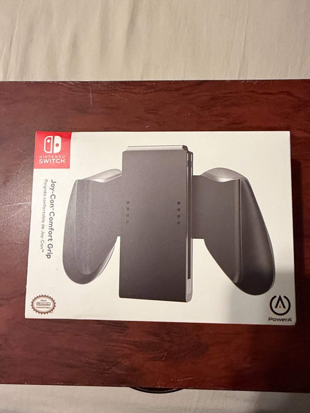 Nintendo Joy‑Con Comfort Grip - Black and White Packaging